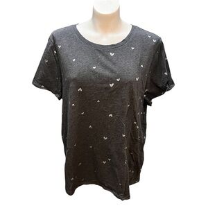 NWOT • Old Navy Gray Heart Print T-Shirt